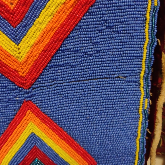 Lakota Native American hand beaded vest 50s - Picture 4 of 7